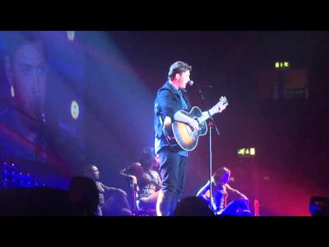 James Arthur - I'm sexy and I know it (Wembley Arena, London 23.02.2013) FRONT ROW