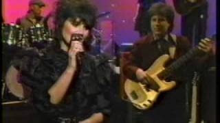 Linda Ronstadt BLUE BAYOU &#39;83 (1/4)