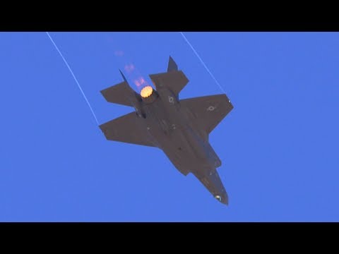 download lagu mp3 mp4 Luke Days, download lagu Luke Days gratis, unduh video klip Luke Days