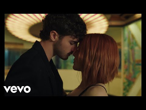 Noemi, Vito Salamanca - Tu cosa fai questa sera (Official Video)