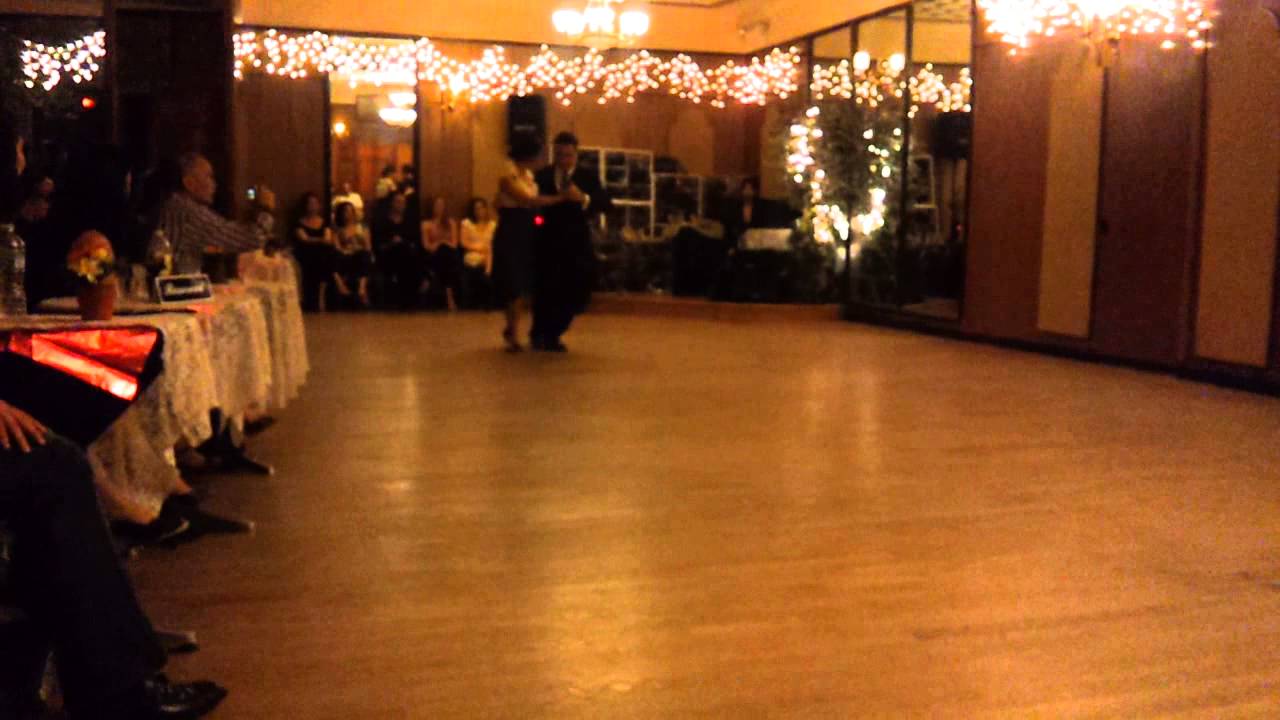 Argentine Tango: Carolina Jaurena & Raul Bravo - Milonga, vieja milonga