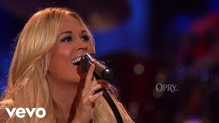 Carrie Underwood - Nobody Ever Told You (Live)