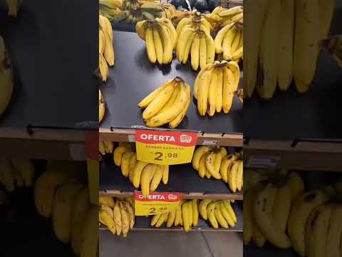 Banana em promoção so no Novo Atacarejo de Ribeirão Pe#shorts #shortvideo #ribeiraope #novoatacarejo
