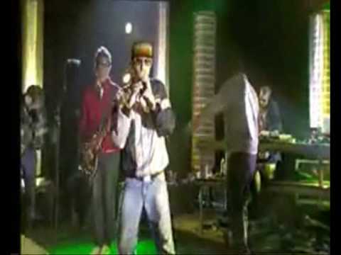 DUB PISTOLS RUNNING FROM THE THOUGHTS (LIVE ON CANAL+)