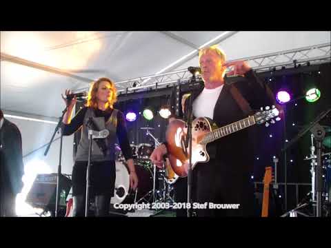 Heidi Gabriella & Gino Fox & The Silhouets -  Jailhouse rock