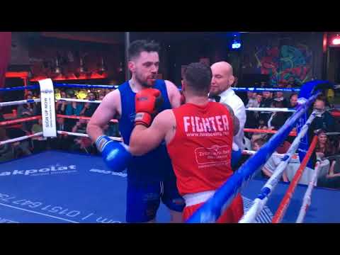 IWA 26 LIVERPOOL - CRISTIAN V JOHNNY