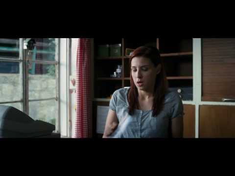 BAD FUCKING - Teaser Trailer "Foto" | Ab 20.12.2013 im Kino