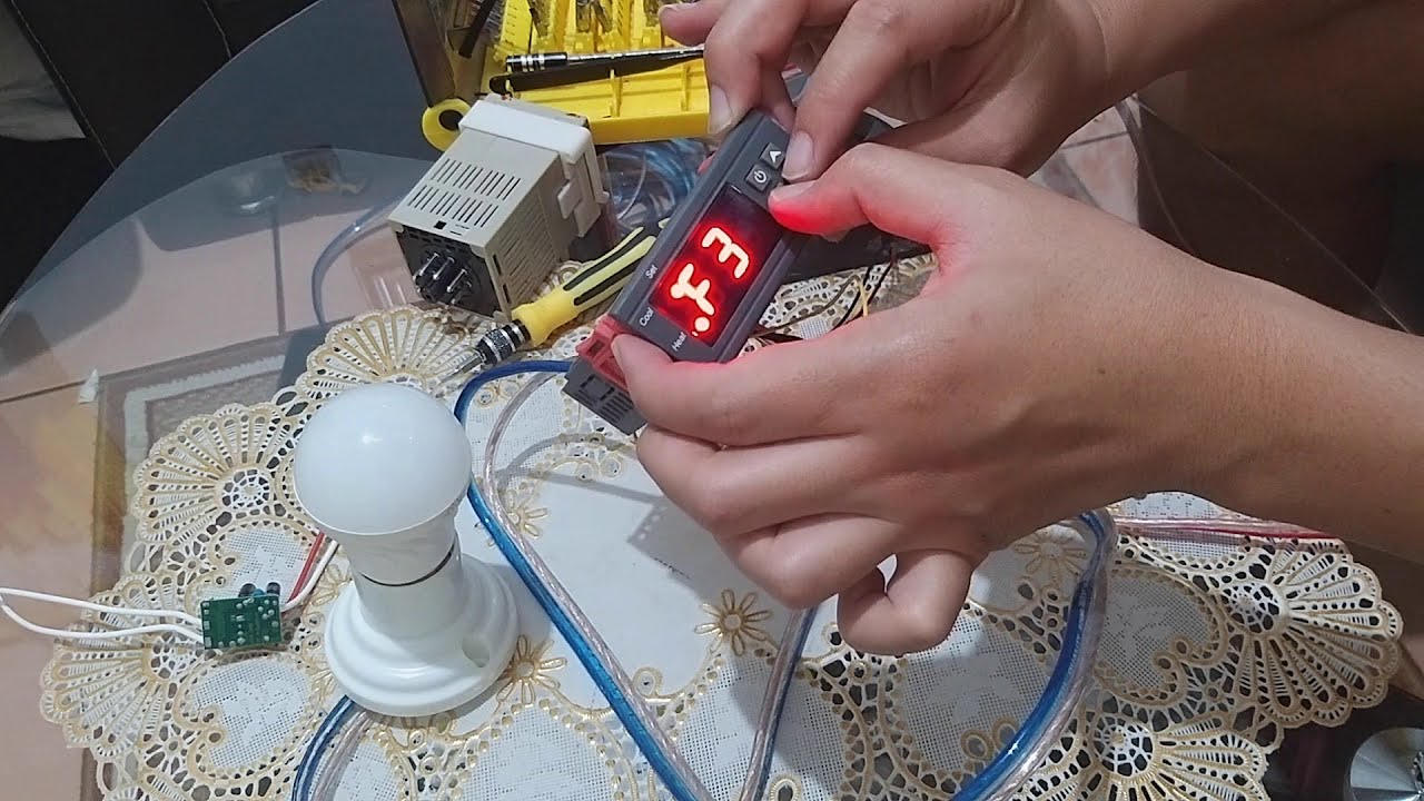 Cara Membuat Mesin Tetas Telur (Inkubator Telur) dengan Modal Murah versi Listrik AC