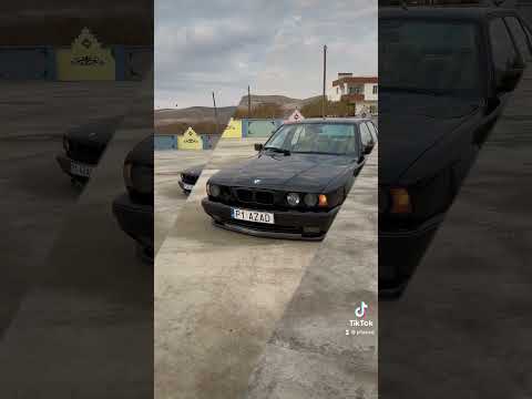 BMW E34 🖤 #automobile #car #jesień