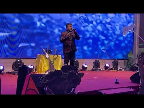 Aku Sanggup - Sufie Rasyid cover by Azmi Saat