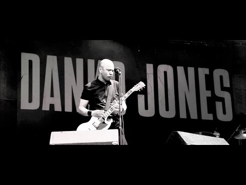 Danko Jones - The Twisting Knife (Graspop 2015)
