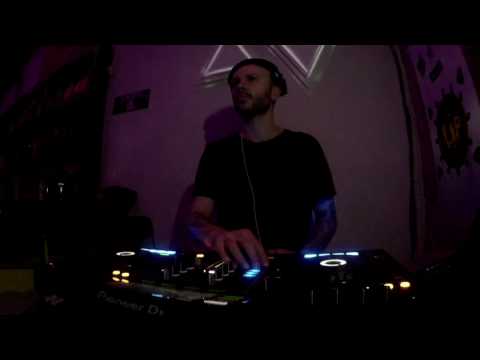 Up Shot Bar Live Sessions #008 - Semih Akay