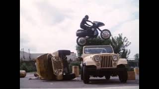Download lagu Street Hawk - Crash & Jump Mix 3 mp3