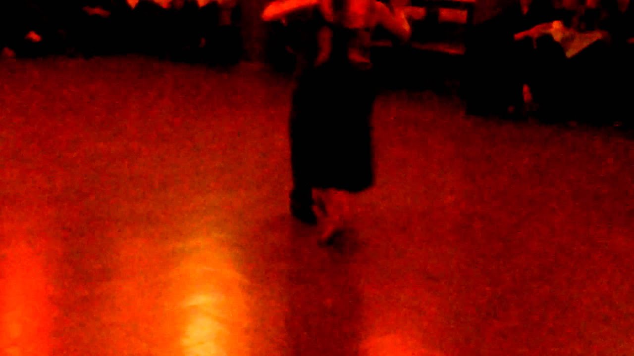 Paula Ballesteros & Alejandro Hermida, "Milonga del recuerdo" (D'Arienzo)