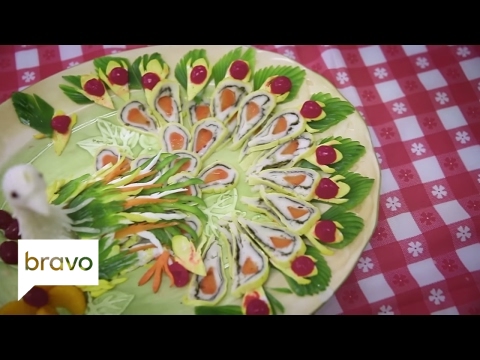 Going Off the Menu: Put a Spork in It (Season 1, Episode 6) | Bravo