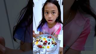Download lagu Riska Vlog Makan Mochi Viral Punya Incess Tanpa Izin Jangan ya dek ya mp3