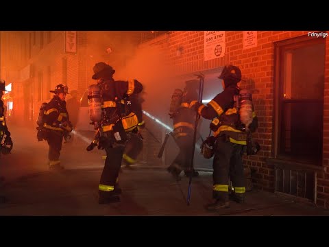 FDNY **Early Arrival Heavy Smoke**  Car Fire in Garage Bay Ridge, Brooklyn Box 1195