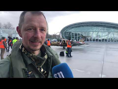 Letzte Landung für die Saab 105 Golden Tiger in Salzburg