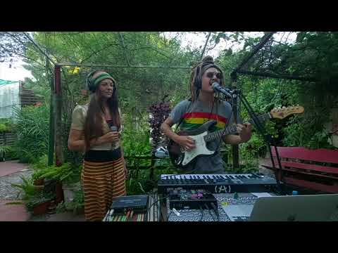 LEON DEMARIA FEAT VALERY - JAH IS MY LIGHT - Live inna Kiridiya Streaming Fest Vol 6