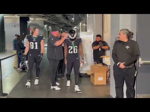 Darius Slay burnt by TY Hilton. Super emotional Eagles players reactions post Cowboys loss.