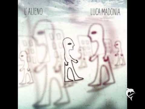 Luca Madonia feat. Franco Battiato - L'alieno sanremo 2011