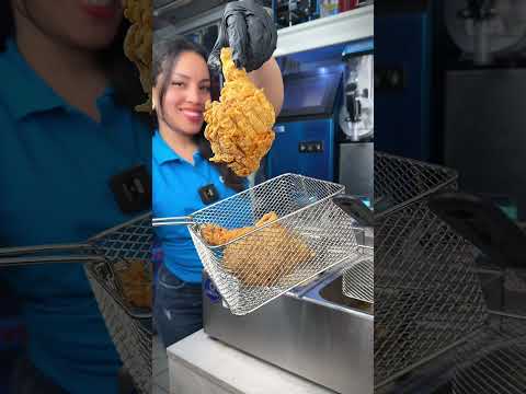 Crocante y jugoso pollo broaster en la freidora eléctrica Grondoy 😋👌🏻 #pollofrito #emprendimiento