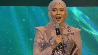 Download lagu GURAUAN BERKASIH & RESIPI BERKASIH - Siti Nordiana & Peminat di Konsert RATU 2.0 mp3