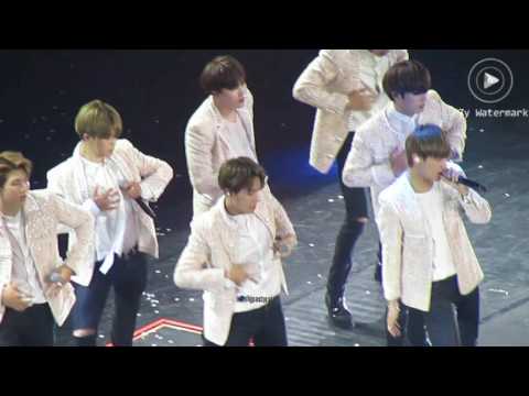 170506 [FANCAM] BTS 방탄소년단 WINGS TOUR IN MANILA•Blood, Sweat, Tears• 피 땀 눈물