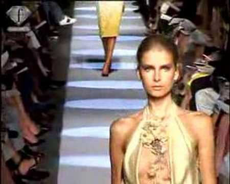 BADGLEY MISCHKA NY FW 2006 | FashionTV - FTV.com