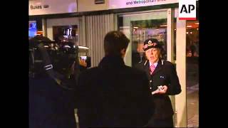 UK: EUSTON: WTO ANTI CAPITALIST PROTEST