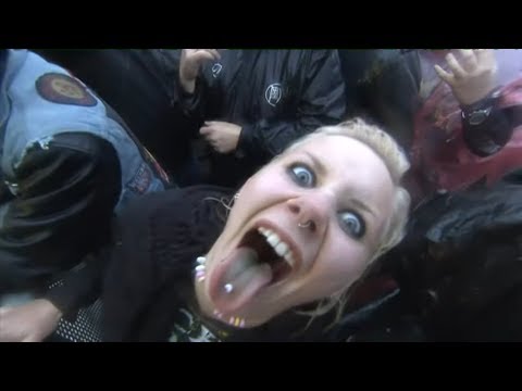 WACKEN 2019: Blaskapelle eröffnet die lauteste Schlammschlacht der Welt