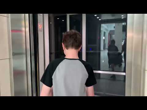 Menlo Park Mall Main Elevator