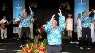Keali'i Reichel performs Hanohano 'O Maui at Hawaiian Airlines promo day in Auckland, NZ