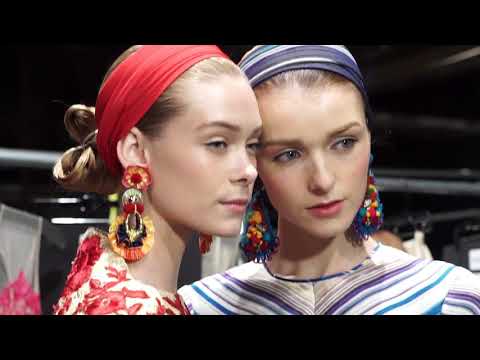 Naeem Khan | NYFW Backstage & Runway