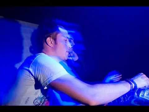 Last Forever vs Free  (Free Forever) - DJ FRANCESKO OAK 2010