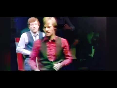 Alex Higgins playing exhibition shots vs Steve Davis