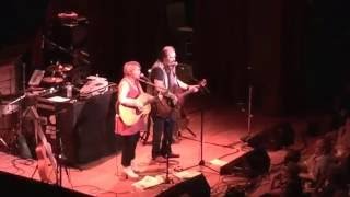 Shawn COLVIN &amp; Steve EARLE &quot;Raise the Dead&quot; song by Emmylou Harris (Nashville, 20 September 2016)