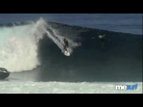 KELLY SLATER, JOEL PARKINSON, MICHEL BOUREZ - TAHITI