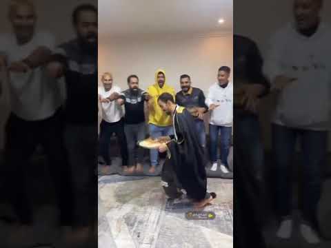 شيل ياطويل العمر شيل تقليد ميسي لحظة رفع كأس العالم