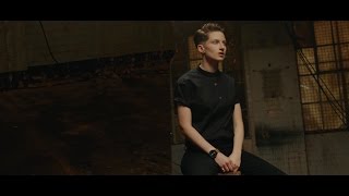 Sarah Walk - Keep On Dreaming