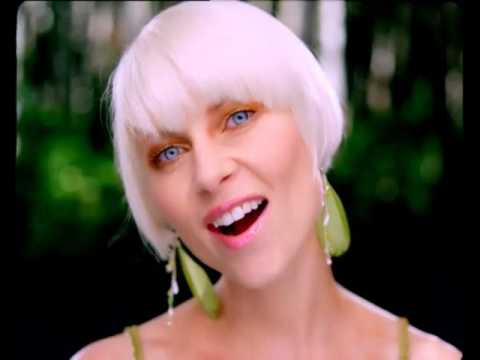 Bertine Zetlitz - Fake Your Beauty