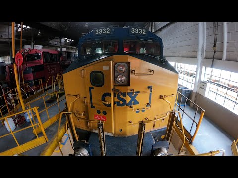 CabTour's Locomotives: CSX 3332 GE ET44AH
