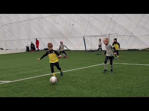 2014 TALENT CUP 2 mecz KS Łomianki  - Gwardia  9-0