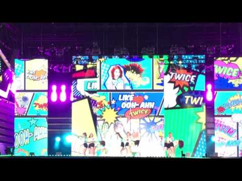 Twice - Ooh Aah (DMC Festival fancam)