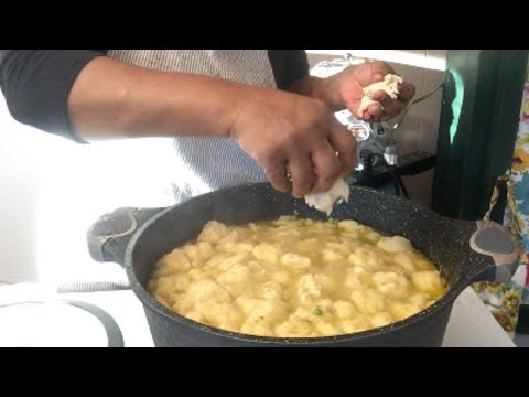 NEW CHICKEN AND DROPPED DUMPLINGS USING 2 INGREDIENT...