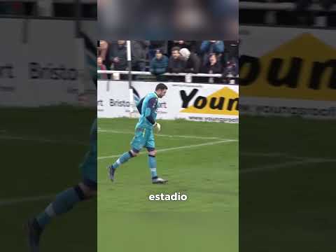 El karma instantáneo en el fútbol es brutal