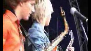 BeRightBack - Sex, Drugs &amp; Urban Bitches