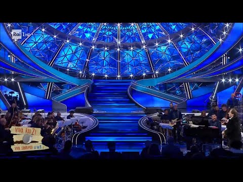 Viva Rai2!... Viva Sanremo! - L'orchestra di Sanremo esegue le sigla di Viva Rai2!... Viva Sanremo!