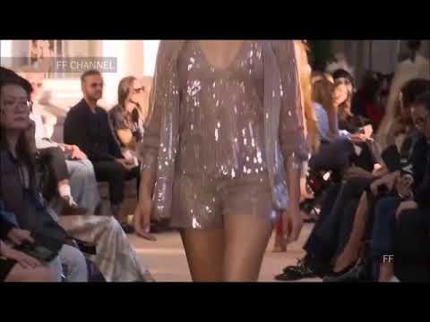 Alberta Ferretti SS18 05