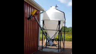 Barn Poly Silo Feed Bin with Auger
